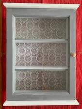 kleiner Wandschrank Vintage