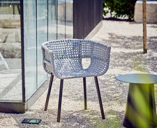 SUKA Stuhl hellgrau Seilgeflecht Gestell schwarz Aluminium Jan Kurtz