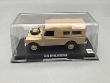 Modellautos 1:43 Atlas Land Rover Defender im Blister