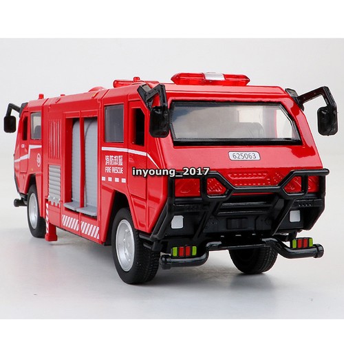 Doppelköpfige feuerwehrauto - doppelköpfige,