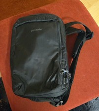 PACSAFE Vibe 325