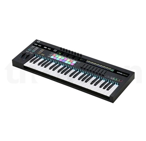 Novation 61sl mkiii usb midi - novation,