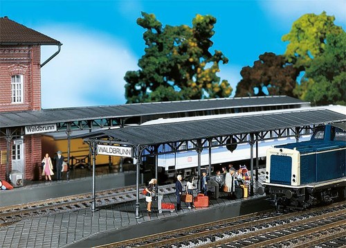 Faller 120204 bahnsteige - faller,