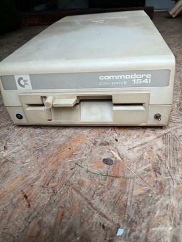 Commodore diskettenlaufwerk - commodore,
