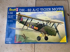 Revell 04704 De Havilland DH- 82 A/C 1:32 Tiger Moth