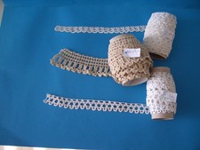 Konvolut Zierband, Borte, gehäkelt, Handarbeit, 3 Rollen (982)