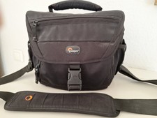 Lowepro Nowa 180 AW, schwarz