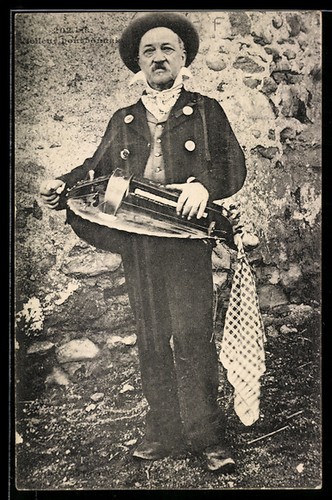 Musiker mit drehleier - musiker,