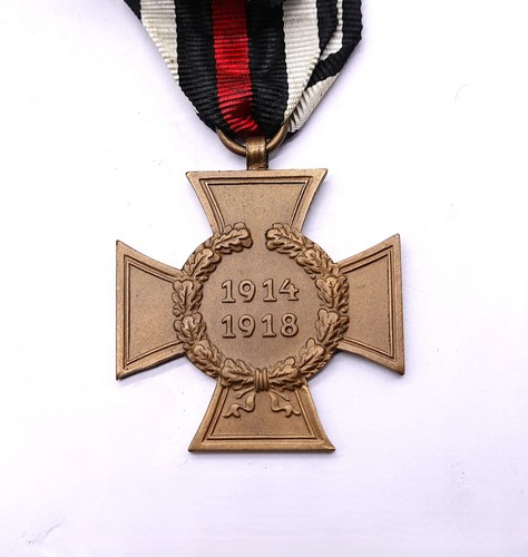 Ehrenkreuz für