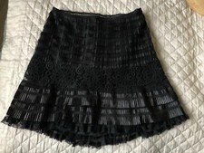 LUXUS !!SEXY !!! Yolancris Rock Gr.40 IT Schwarz spitze / Plissee Damen Minirock