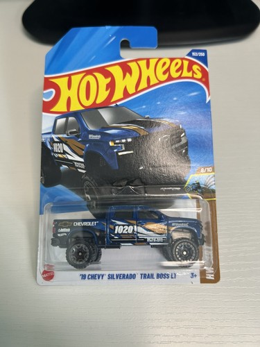 Hot wheels chevy silverado - '19,