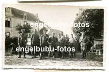 FOTO - PANZER - BEUTE-PANZER - Franz. Spähwagen als Ersatz - Panhard ???  TOP