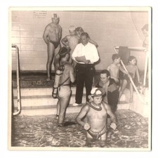 6 Fotografien Rettungsschwimmer-Prüfung, Rettungsschwimmer mit Tauchgerät & Wie 