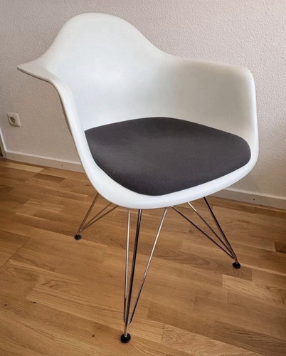 Vitra eames plastic - vitra, armchair