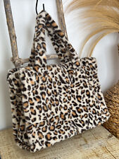 XXL TEDDYFELL SHOPPER MIT RV