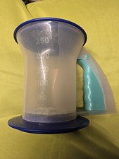 TUPPERWARE "SÜSSE MÜLLERIN" Puderzuckeremühle,Backhelfer 250ml, auch für Mehl