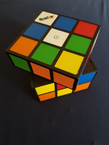 Rubiks lautsprecher würfel - würfel,