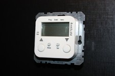 Merten Atelier Jalousie/Rolladensteuerung 580698 mit Astro-Funktion in polarweiß