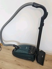 Miele S558 Staubsauger Mit Bürste