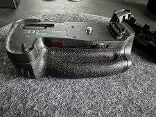 Batteriegriff für Nikon D750