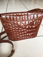 Disser Cognacfarbene Cross-Body-Tasche aus Leder Reptiloptik top