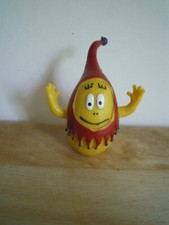 Barbapapa BARBAKUS gelb Freund der Tiere ca. 6 cm Plastoy 2008 verkleidet Narr