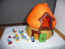 Altes großes Schlumpfhaus