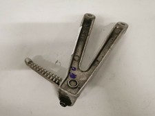 Yamaha YZF-R1 RN04 Fußrastenträger hinten links, Träger Fußrasten B6381