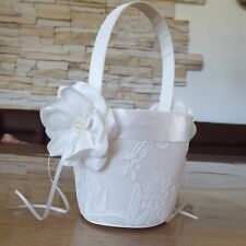 Sehr schönes Körbchen für Blumenmädchen Hochzeit