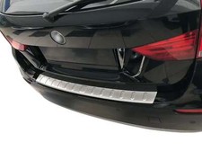 Ladekantenschutz Edelstahl matt passend für BMW X1 E84 | 2009-2012 vor LCI