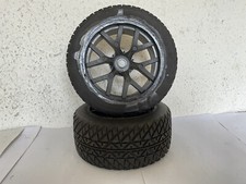 Zwei  On-Road Räder-17 mm Sternaufnahme,für 1:8 Monster-Truck