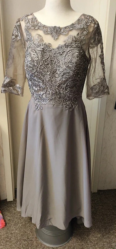 Neues abendkleid von - neues,