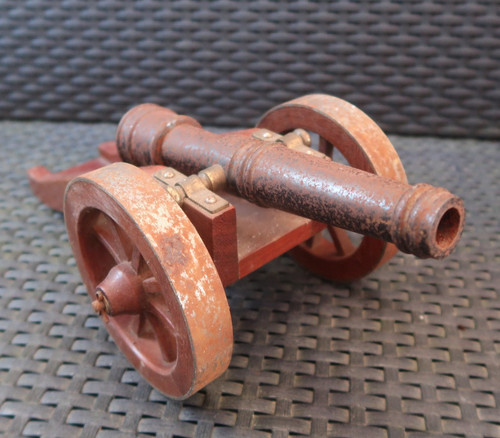 Schöne alte modell kanone - alte, ca
