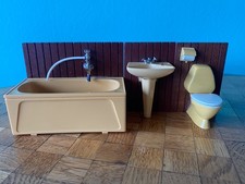 Waschbecken Badewanne Toilette