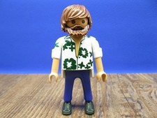 Mann aus 5436 Familienauto