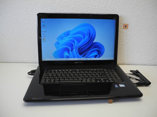Medion e7216 zoll hdplus l - medion, 17