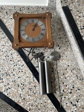 Wanduhr Zentra
