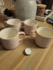 TK Maxx 4no rosa und weiß