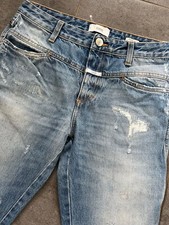 CLOSED CROPPED WORKER