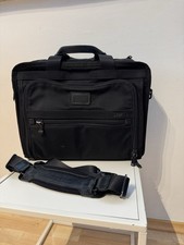Tumi Aktentasche