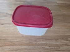 Tupper Aufbewahrungsbehälter