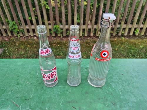 Flaschen pepsi cola - flaschen:, cola/spur