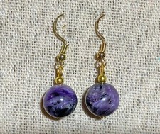 Ohrringe aus dem Edelstein