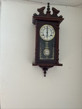 antike Regulator-Wanduhr –