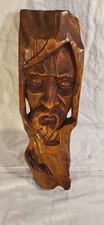Handgeschnitzte Holzmaske