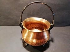 Kleiner Kupferkessel mit Henkel und Füßen Hammerschlag Hexenkessel Übertopf