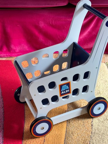 Kinder aldi little town - little,