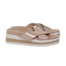 Bullboxer, Pantoletten