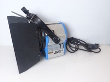 Arri True Blue T1 Lampe Licht Leuchte Studioleuchte Bühnen Scheinwerfer #1 KT