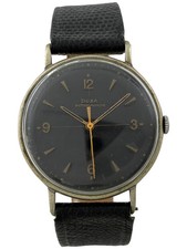 Militär Herrenarmbanduhr Doxa